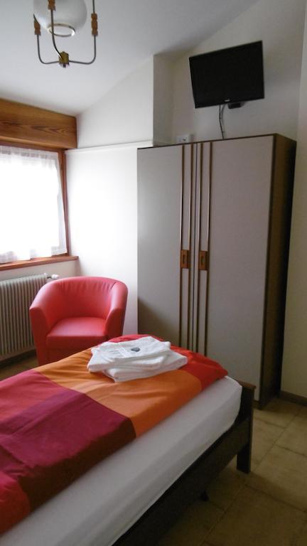 Casa Per Ferie Paola Di Rosa Hotel Arta Terme Bagian luar foto