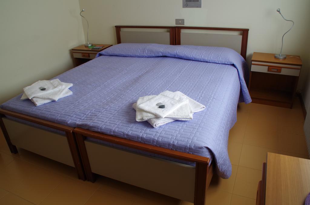 Casa Per Ferie Paola Di Rosa Hotel Arta Terme Ruang foto